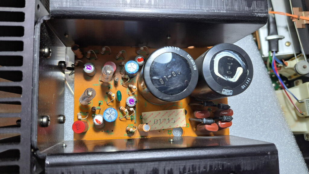 Condensadores da Fonte de Alimentação do Recetor Sony STR 6046A