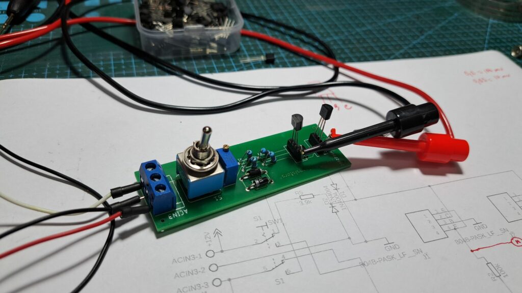 8. Processo de pareamento dos transístores de entrada do pré-amplificador do recetor Sony STR-6036