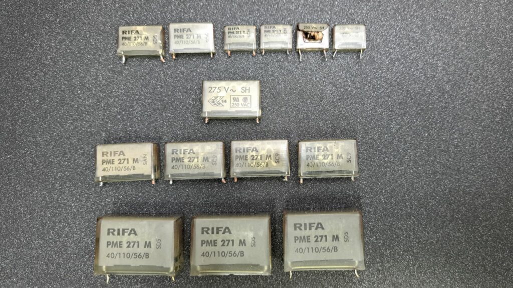 Condensadores RIFA da Proteção Isotek Vision