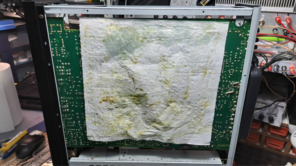 Limpeza do Recetor Denon DRA-550